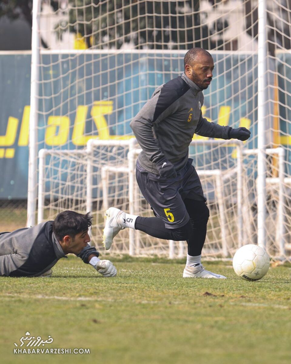 همبازی رونالدو آماده دیدار با استقلال/ ستاره ویژه نبرد بزرگ لیگ برتر