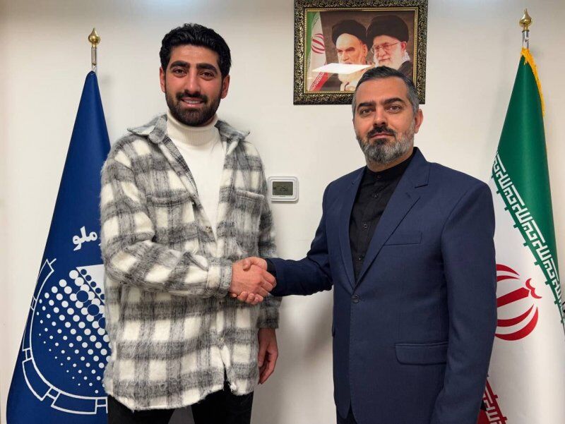 عکس | مهاجم پرسپولیسی سرانجام جدا شد/ قرارداد رسمی با تیم جدید امضا شد