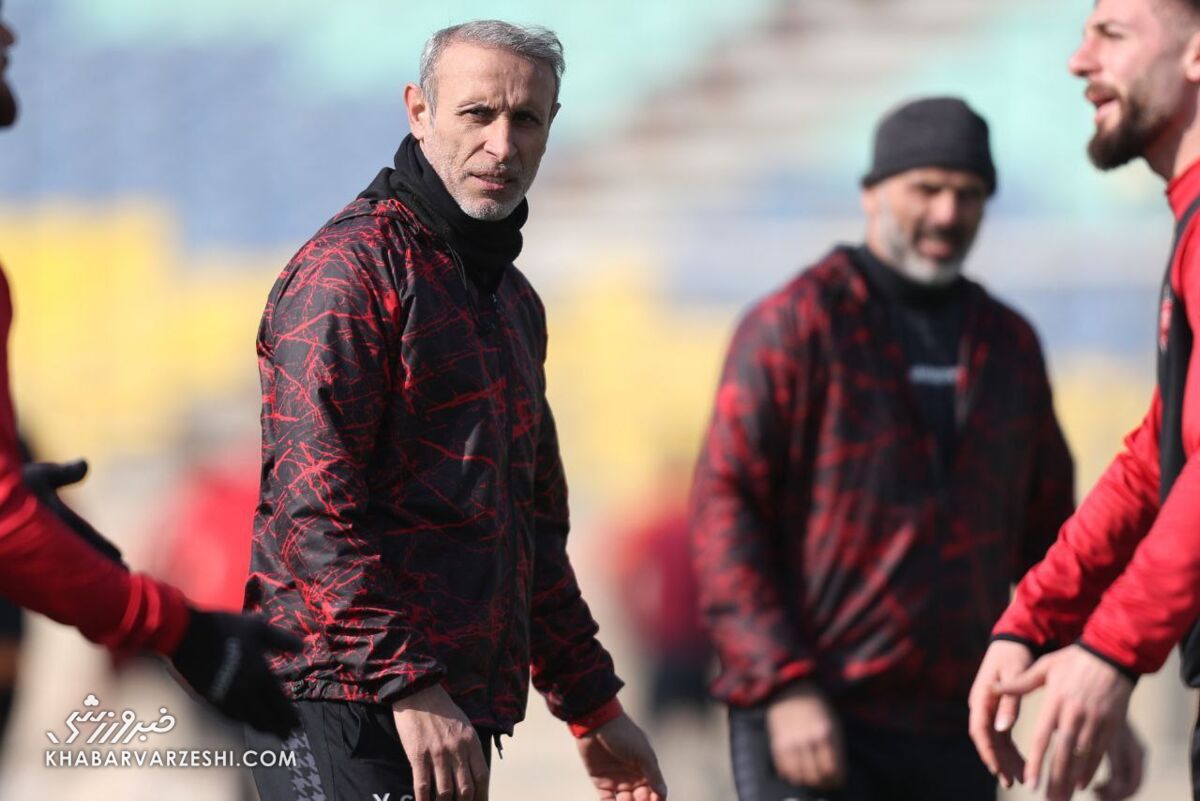 ناصر محمدخانی: پرسپولیس شایسته قهرمانی است/ یک دست یحیی و شاگردانش الان روی جام است!/ نکونام برای بازی با پرسپولیس همیشه انگیزه دارد