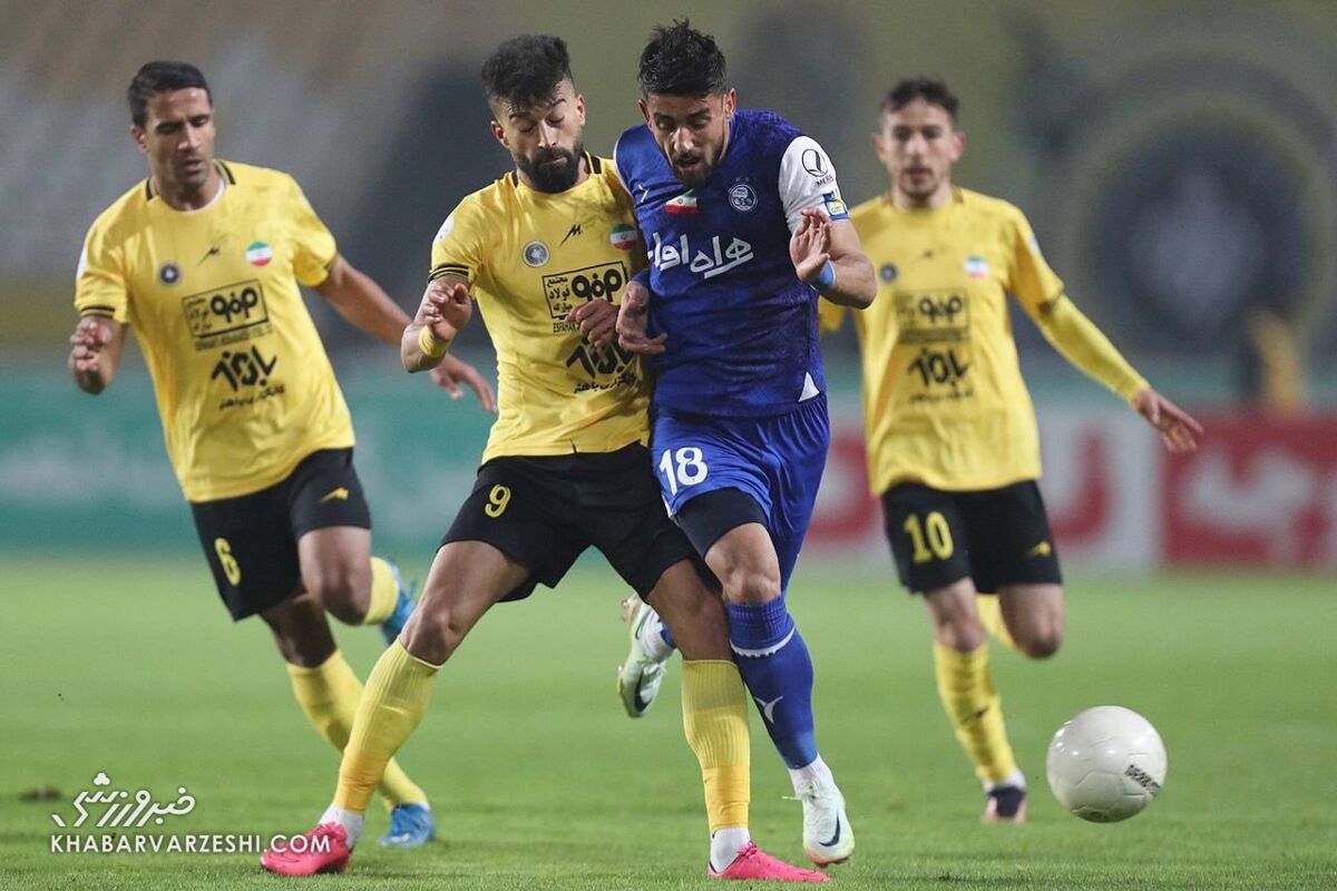 یک نفر ترمز ساپینتو را بکشد/ این بازیکن استقلال روحی و فنی در حد این تیم نیست