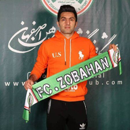 عکس| هافبک سابق پرسپولیس به ذوبآهن پیوست
