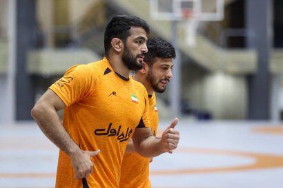 تصاویر| حسن یزدانی سرانجام آفتابی شد/ استارت ستاره ایرانی برای انتقام از نمایندگان آمریکا