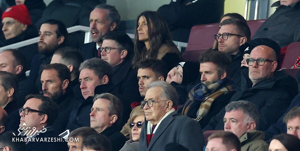 تصاویری جالب از دیوید بکام و همسرش ویکتوریا در استادیوم و حمام آبیخ