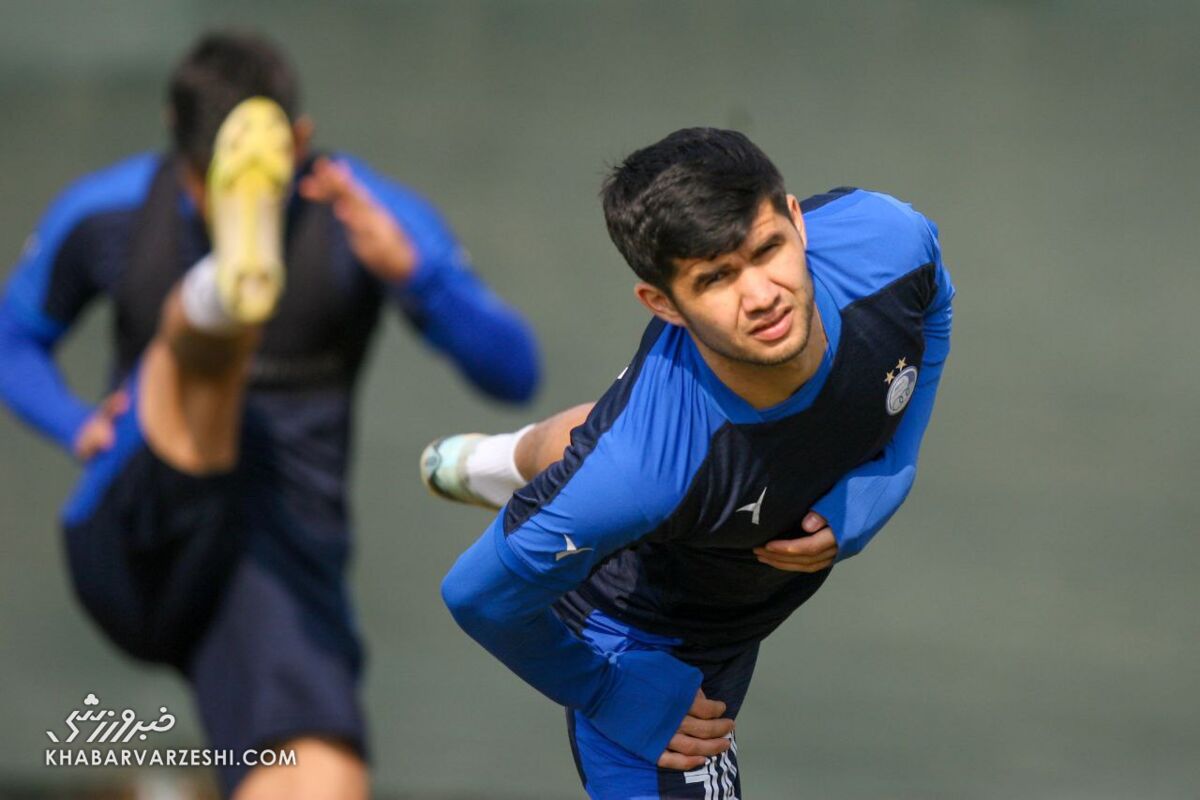 عکس | عزیز استقلالیها در انتظار فرصت ساپینتو