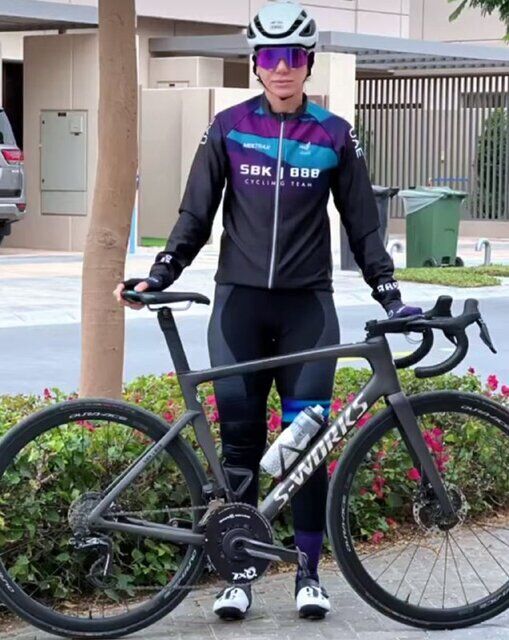 عکس| هدیه ۹۰۰ میلیونی تیم اماراتی برای ملیپوش زن ایران