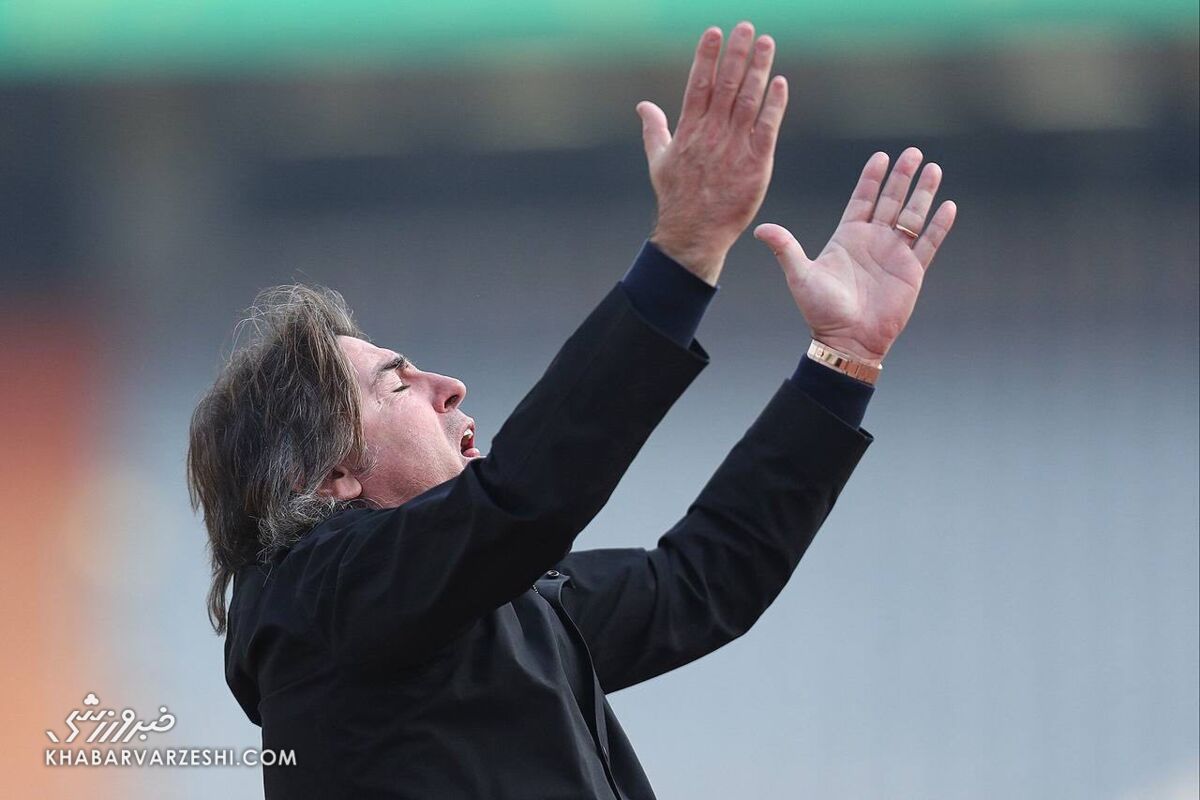 حمله تکراری ساپینتو به داوران؛ آنها ۱۱ امتیاز از استقلال گرفتهاند/ ما باید الان صدر جدول میبودیم/ خودم میگویم چه کسی خوب است یا بد!