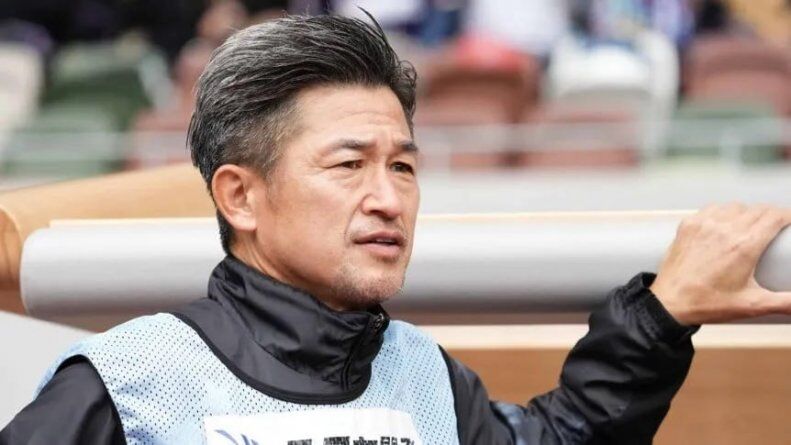 مسنترین فوتبالیست حرفه ای جهان در کشور رونالدو/ پیرمرد افسانهای دستبردار نیست!