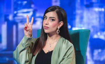 ببینید: بدل جورجینا در یک پروژه تبلیغاتی بزرگ/ زندگی دختر عربستانی به دلیل شباهت به نامزد رونالدو عوض شد