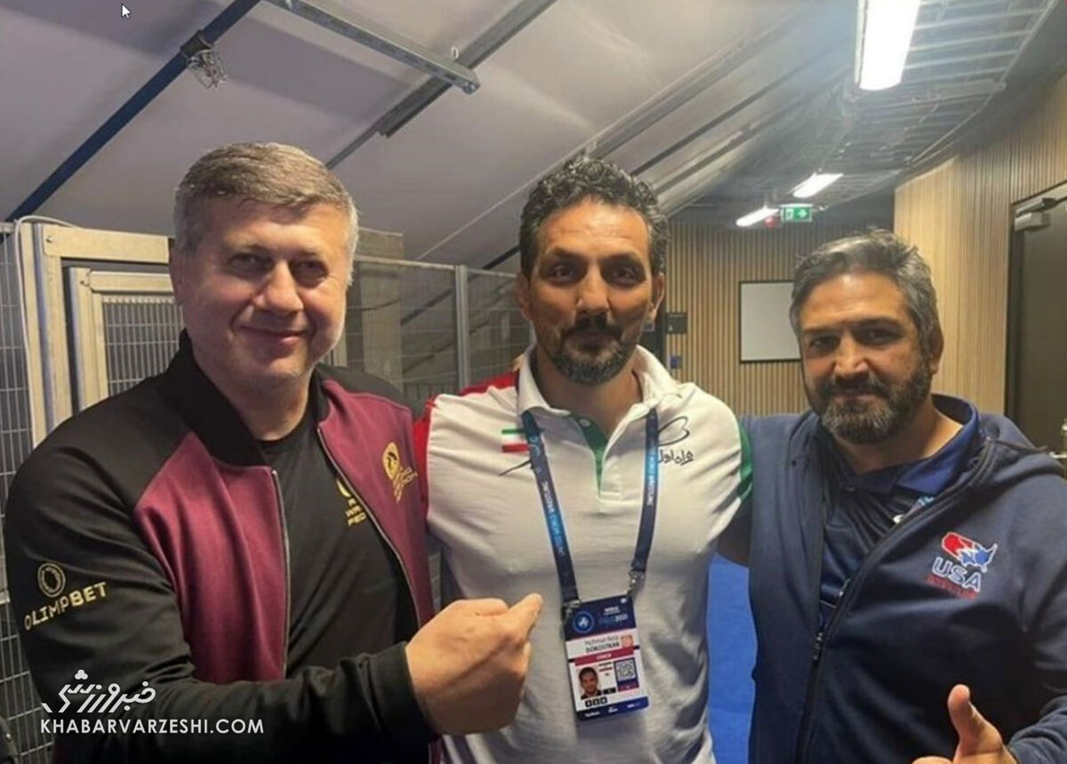 سفر سرمربی تیم ملی کشتی ایران با خانواده به آمریکا/ رابطه پژمان درستکار و علیرضا دبیر شکرآب شد؟