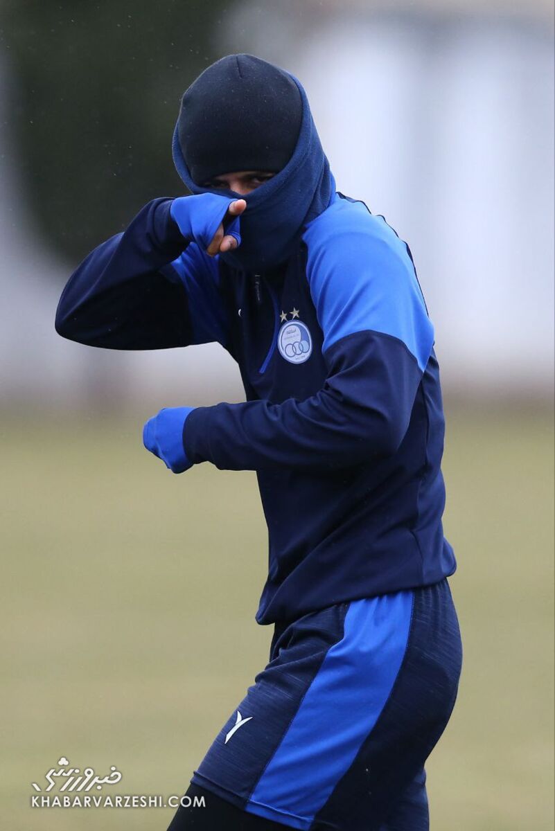 عکس | مامور مخفی سرمربی استقلال در تمرین