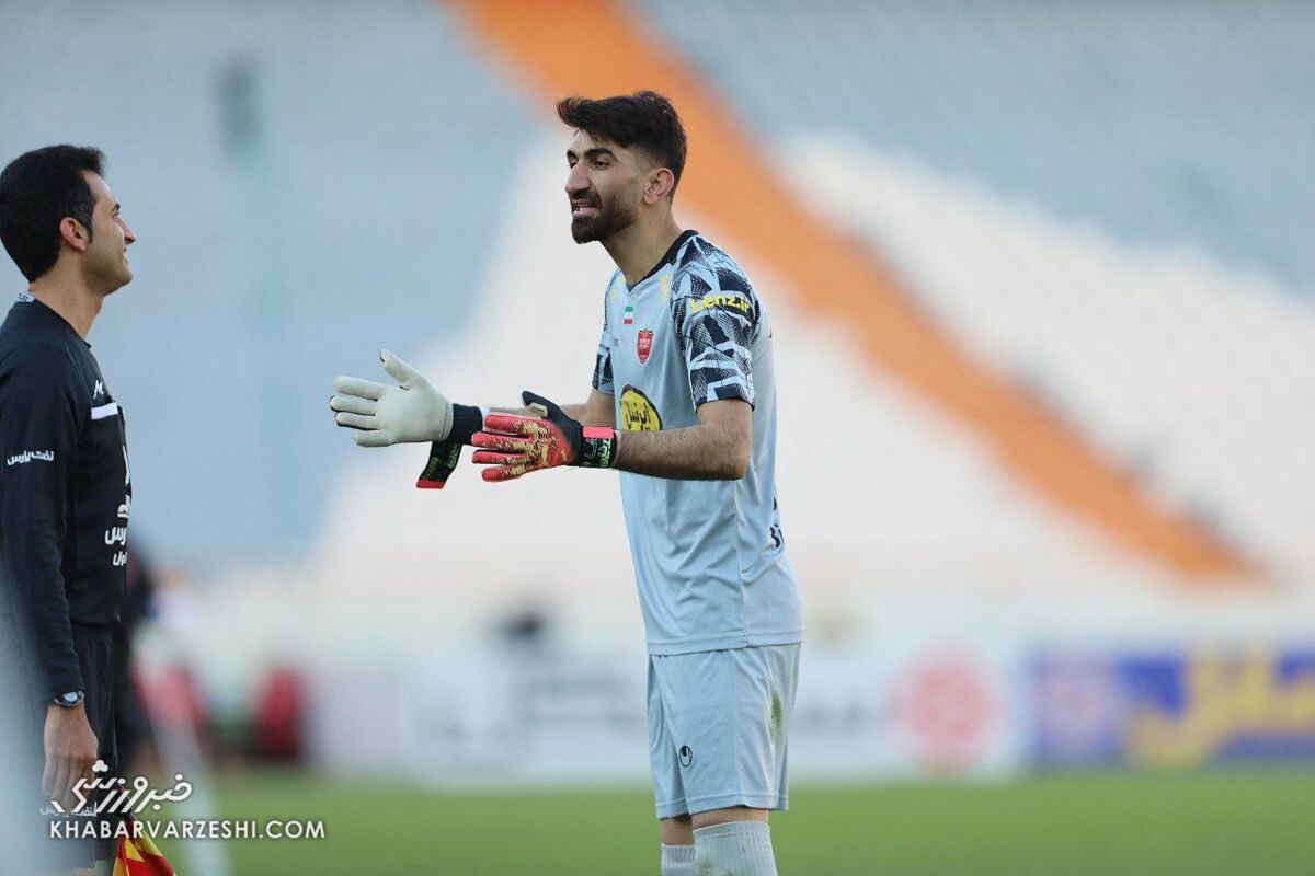 تصاویر | لحظهای که بازوی پرسپولیس قطع شد/ فریم به فریم با جنجالیترین صحنه هفته