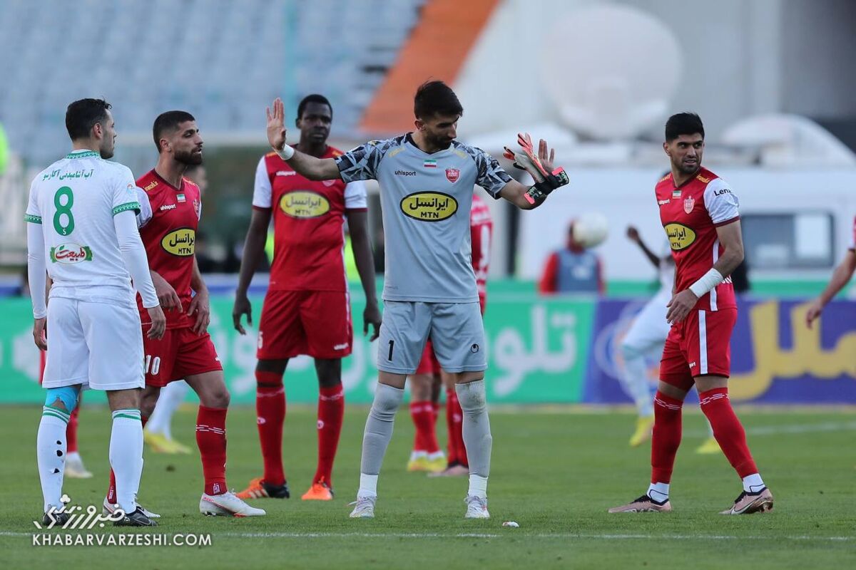 تصاویر | لحظهای که بازوی پرسپولیس قطع شد/ فریم به فریم با جنجالیترین صحنه هفته