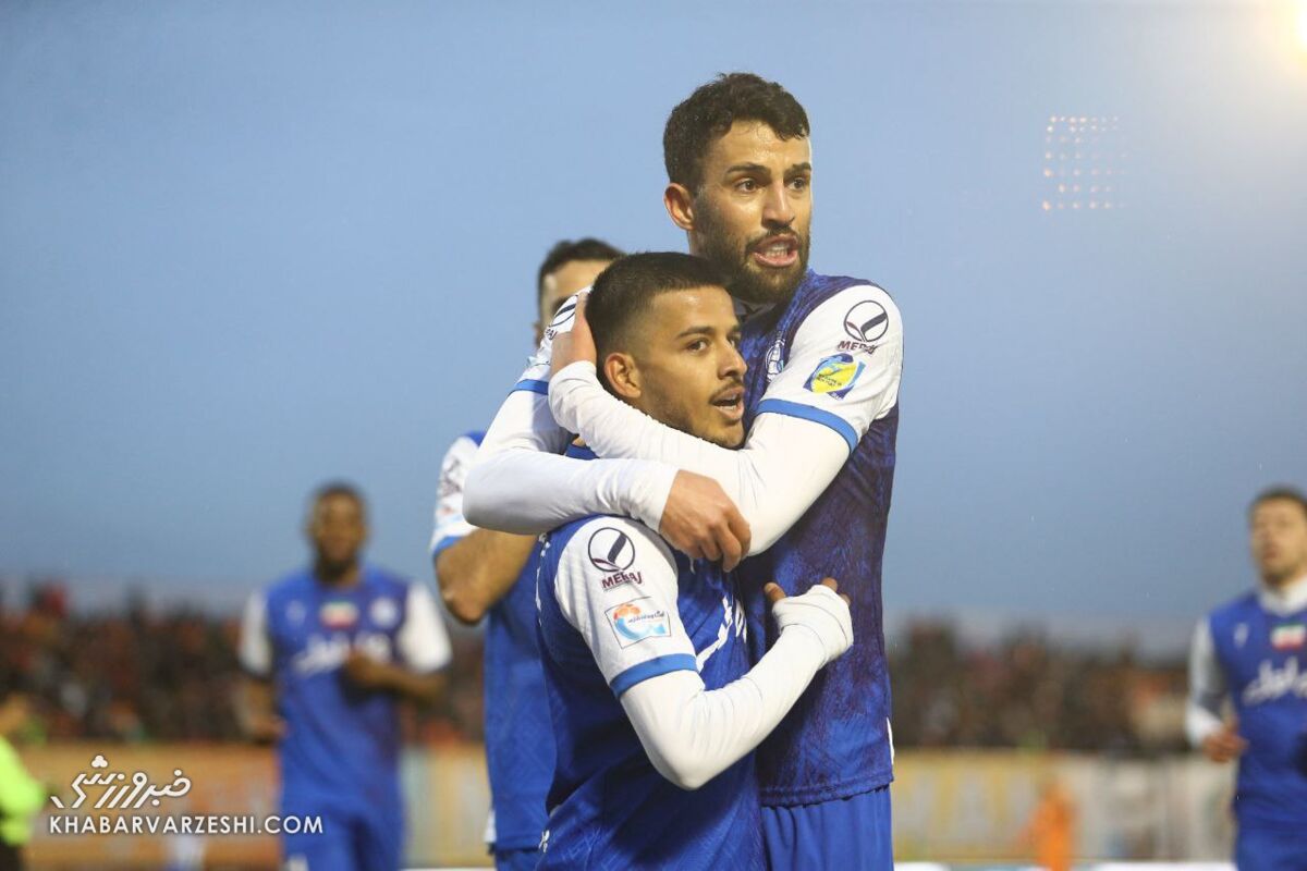 جنبه باخت داشته باشید؛ همه دیدند دعوا را چه کسی شروع کرد/ هیچ تیمی جلودار این استقلال نیست/ دو هفته دیگر از پرسپولیس عبور می کنیم