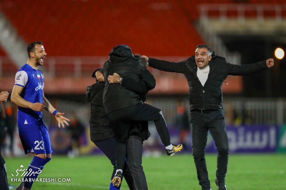 استقلالی شریف چرا این حرکات را انجام می دهد؟/ در مورد ساپینتو هم کار از کار گذشته است