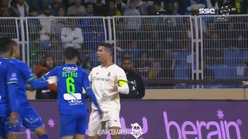 تصاویر| رونالدو با عربها سرشاخ شد/ فریم به فریم با خشم کریستیانو!