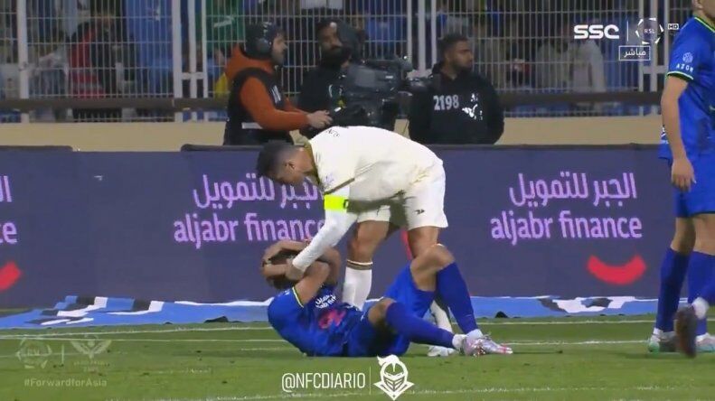 تصاویر| رونالدو با عربها سرشاخ شد/ فریم به فریم با خشم کریستیانو!