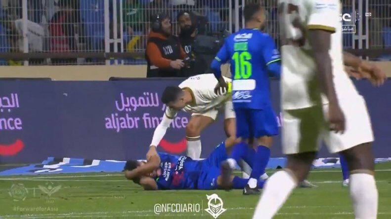 تصاویر| رونالدو با عربها سرشاخ شد/ فریم به فریم با خشم کریستیانو!