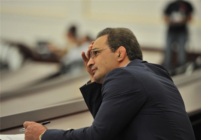 واکنش صریح امیر خادم به تبعات دستگیری علی دایی/ این کار زشت است، حتی قدرت نمایی هم نیست/ نمی دانم وسطباز یعنی چه؟/ مهران رجبی همه جا هست!