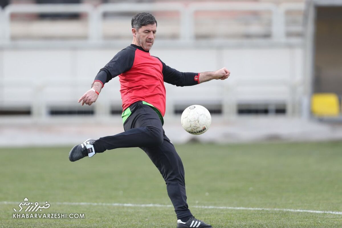 عکس | شلیک های سنگین مربی پرسپولیس