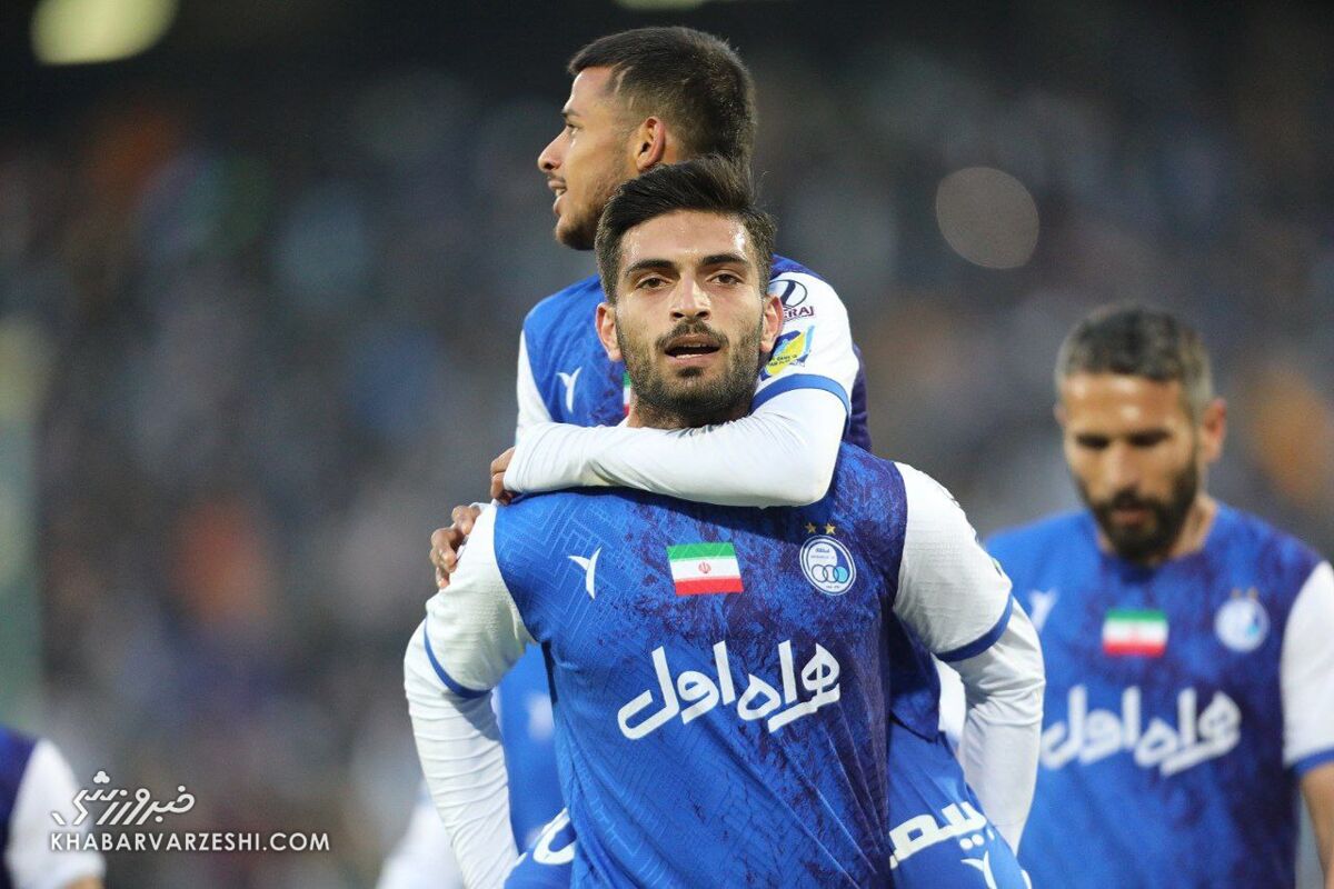 عکس| استقلال از ملیپوش ۱۰۰میلیونیاش رونمایی کرد! عکس| استقلال از ملیپوش ۱۰۰میلیونیاش رونمایی کرد!