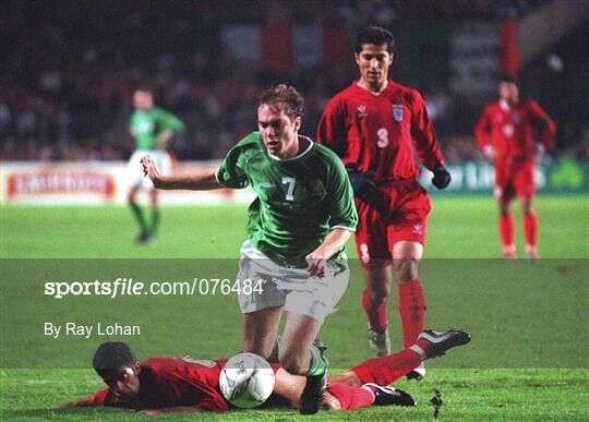 تصاویر استثنایی از روز وحشتناک فوتبال ایران/ از سرمربی تیم ملی که آسمانی شد تا عکس هایی از علی دایی و مهرداد میناوند