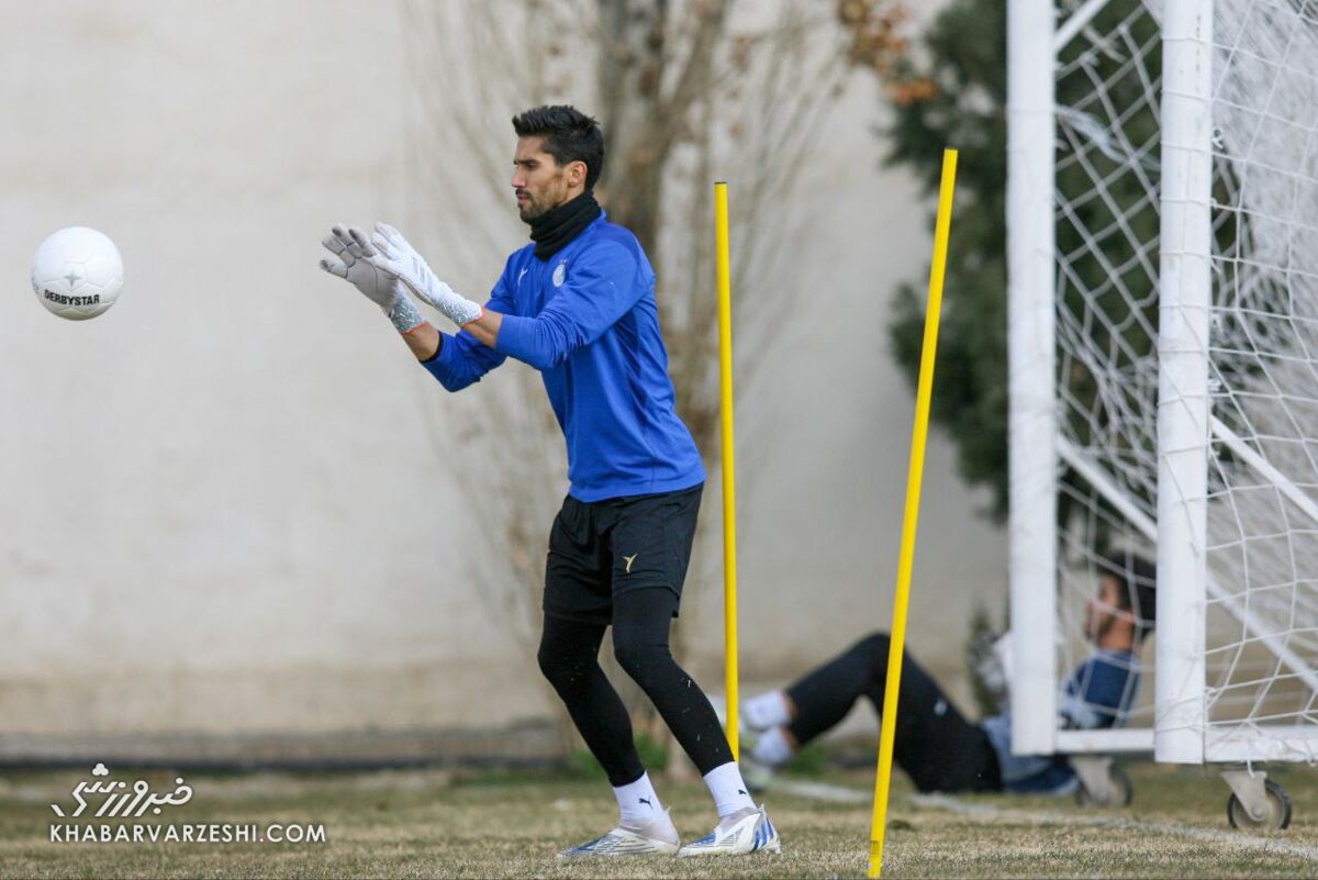 عکس | کاپیتان استقلال آماده بازی شد