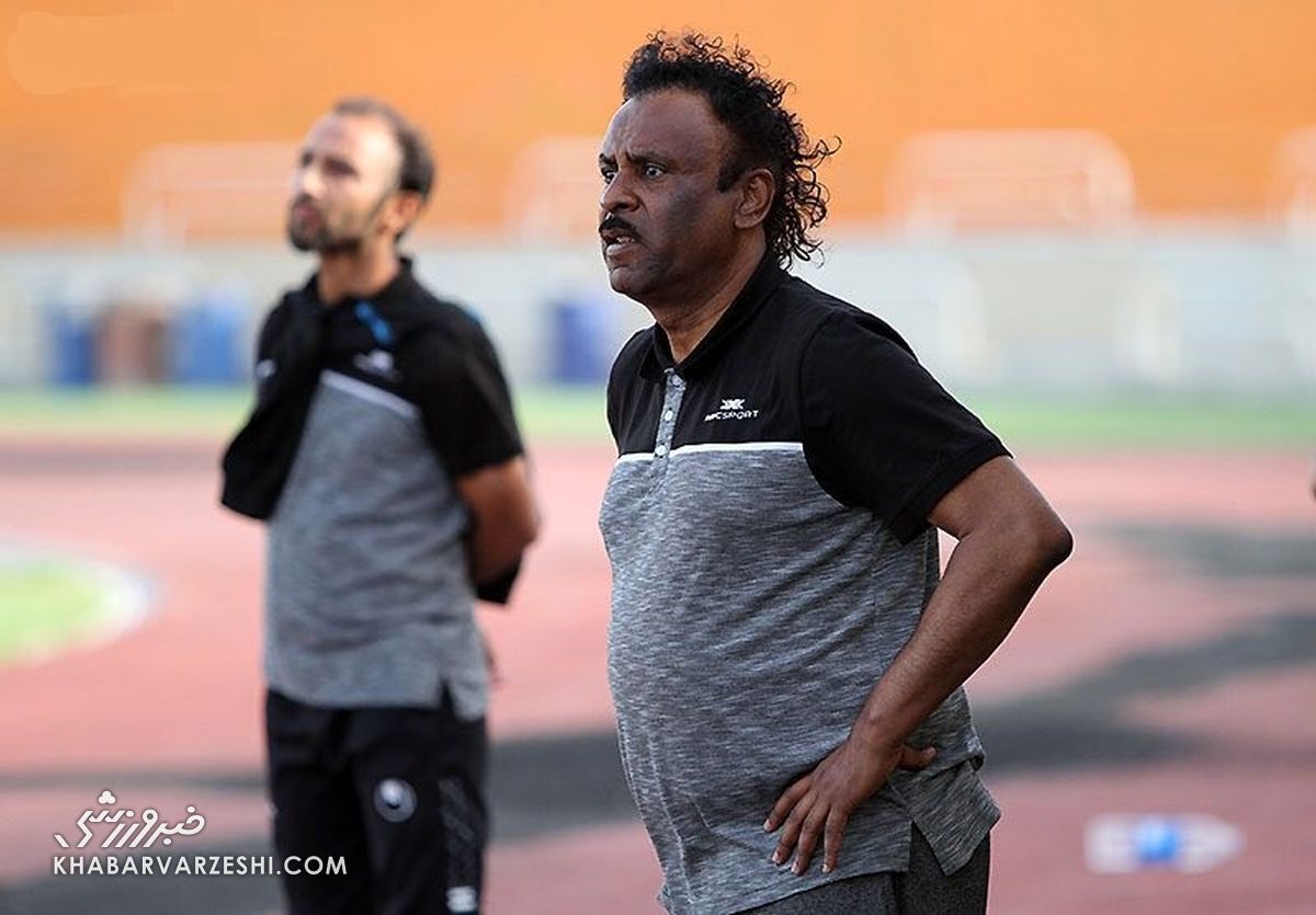 محرومیت فوری سرپرست صنعت نفت پس از بازی با پرسپولیس/ مصاحبه جنجالی دردسرساز شد محرومیت فوری سرپرست صنعت نفت پس از بازی با پرسپولیس/ مصاحبه جنجالی دردسرساز شد