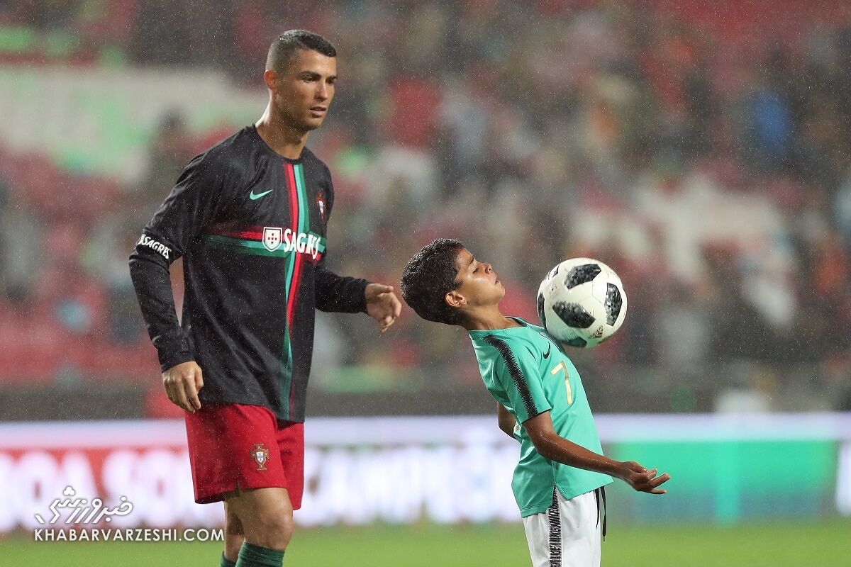 نسل بعدی اعجوبهها در حال شکلگیری است/ پسران رونالدو، بکام، رونالدینیو و دیگر ستارههای فوتبال در مسیر ستاره شدن