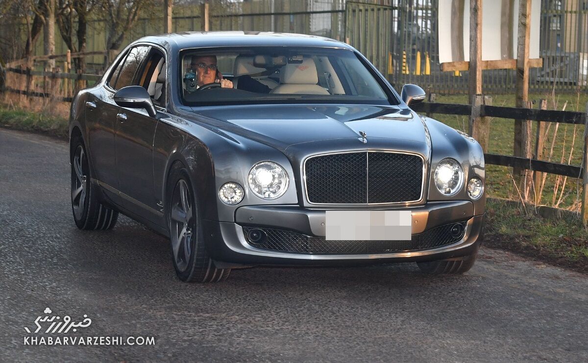 ورود مردی مرموز به باشگاه منچستریونایتد/ آیا او مالک بعدی شیاطینسرخ است؟