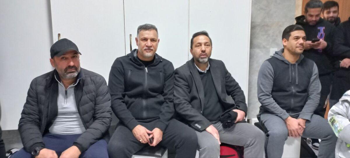 عکس| حضور علی دایی در بازی خیرخواهانه/ خوش و بش شهریار با دوستان قدیمی