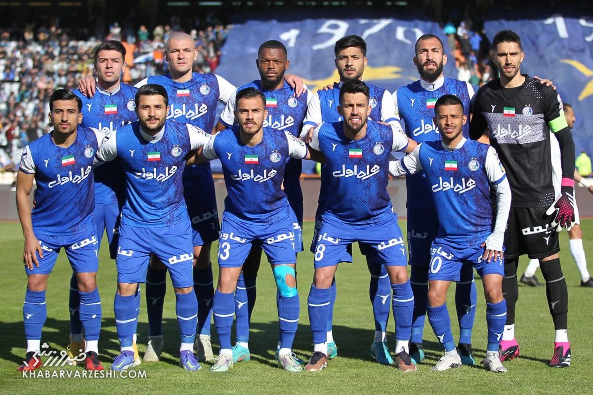 صعود استقلال به جمع  ۸تیم نهایی جام حذفی/  ملوان ۱۰ نفره حریف آبی ها نشد