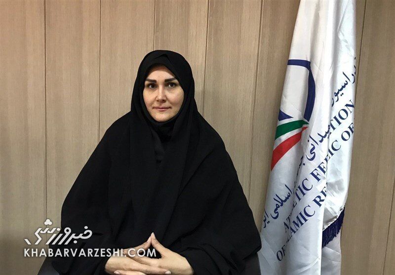 نایب رئیس جنجالی رفتنی شد/ یک زن در فدراسیون فوتبال پست گرفت مریم منظمی