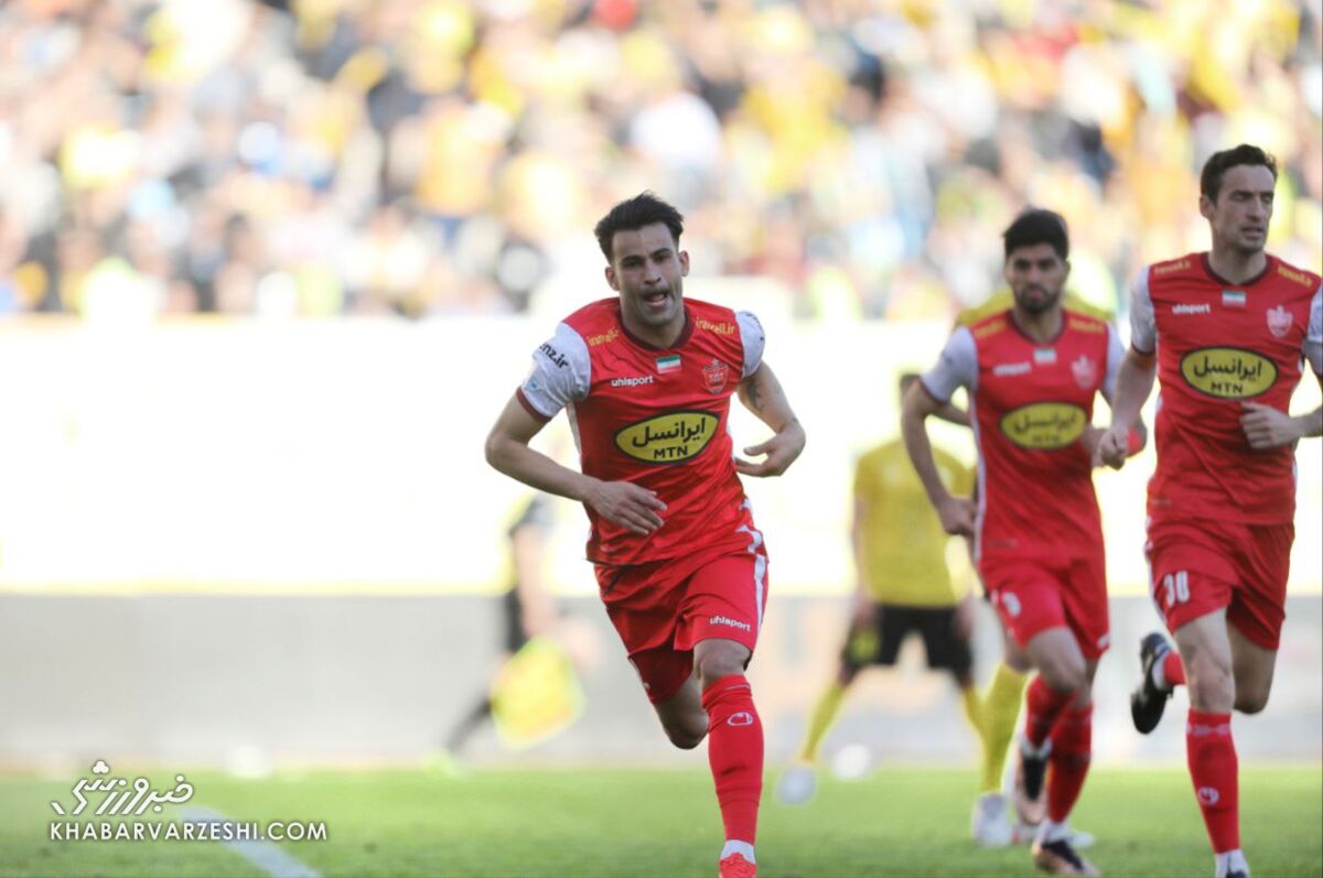 شادی گل عیسی آلکثیر در دیدار سپاهان و پرسپولیس