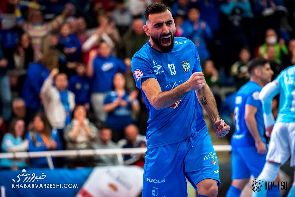 عکس| افتخار بزرگ لژیونر ایرانی با گلزنی به بارسلونا/ شادی خاص بعد از مهمترین گل دوران باشگاهی سعید احمدعباسی