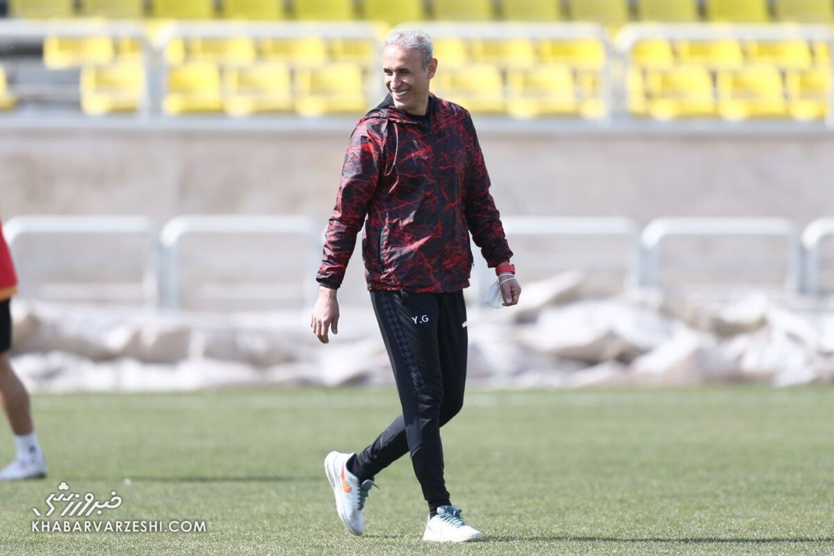 عکس| گلمحمدی با چهرهای خاص در تمرین پرسپولیس