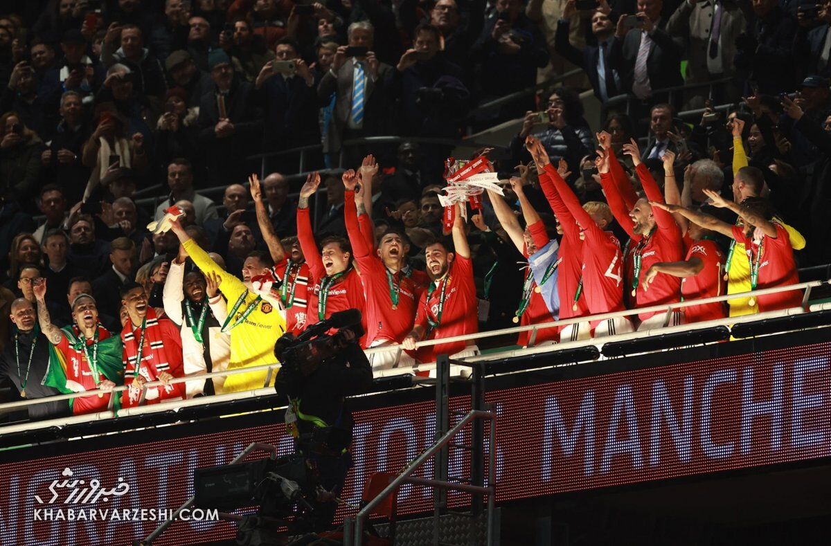 جشن قهرمانی منچستریونایتد در جام اتحادیه ۲۰۲۳-۲۰۲۲