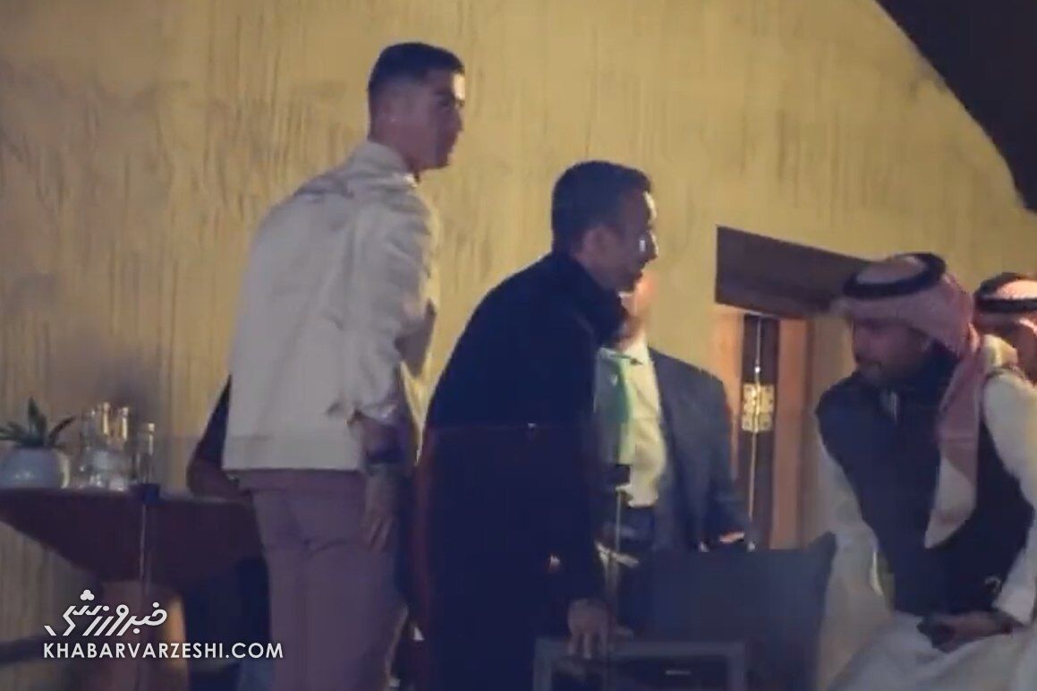 واکنش رونالدو به پیروزی بوکسور معروف/ این رفتار کریستیانو همه را متعجب کرد +ویدیو