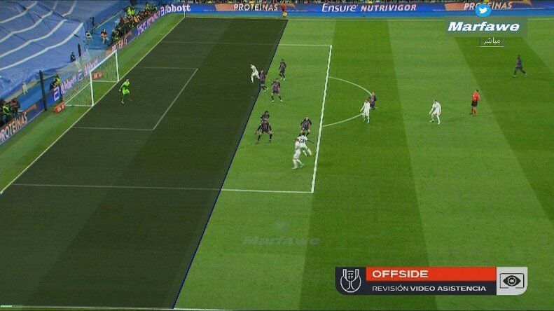 تصاویر| لحظات سرنوشتساز در الکلاسیکو/ VAR نتیجه را عوض کرد