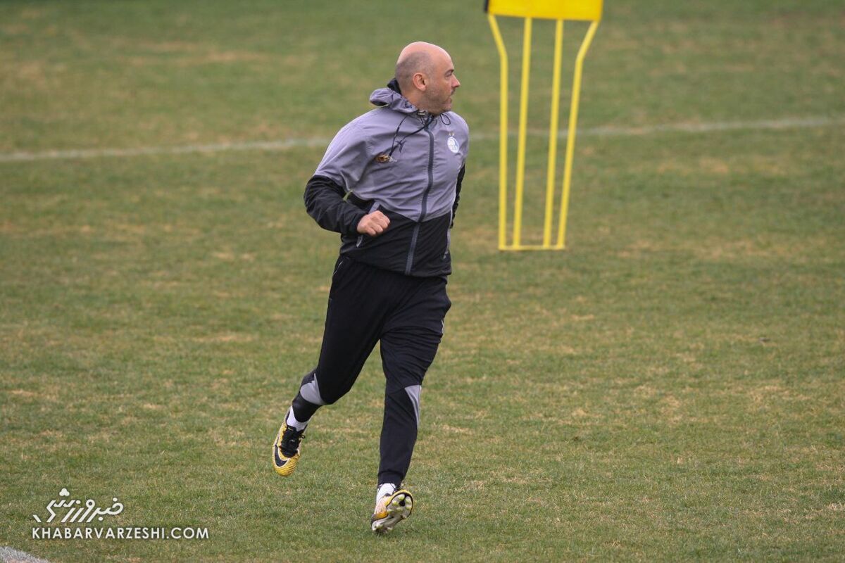 عکس | بازیکن خارجی جدید در تمرین استقلال!