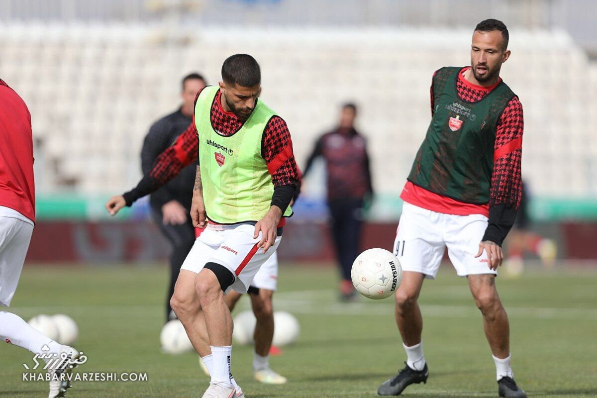 تغییر دوم در ترکیب پرسپولیس؛ یک بازیکن دیگر هم بیرون رفت تغییر دوم در ترکیب پرسپولیس؛ یک بازیکن دیگر هم بیرون رفت