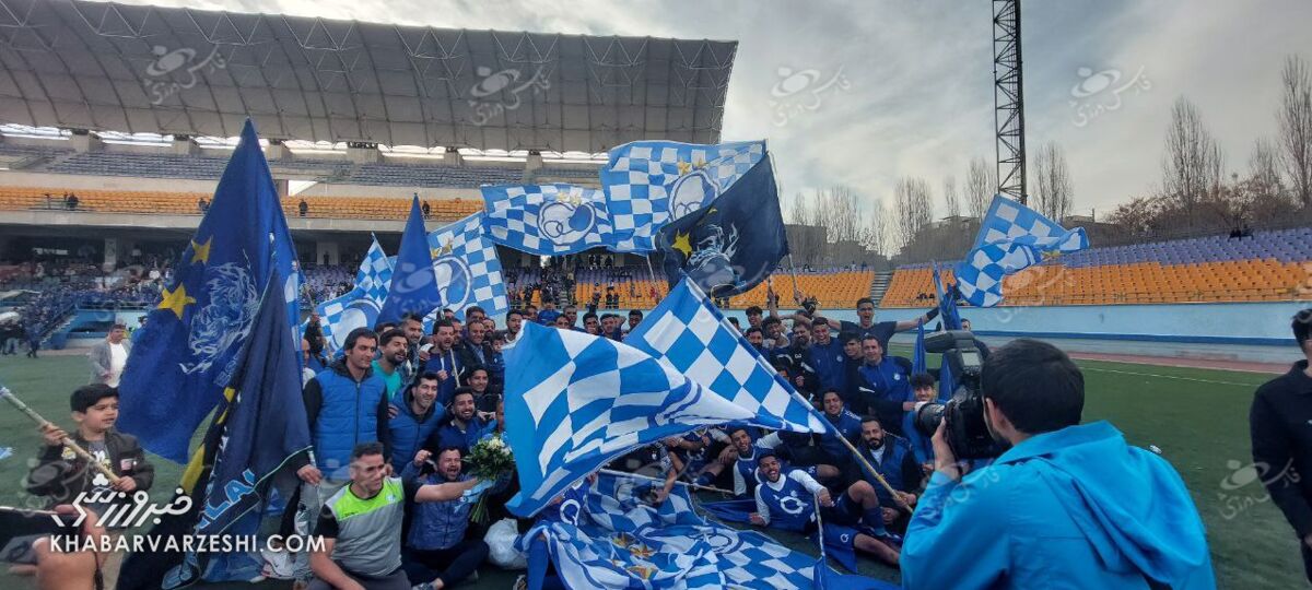 تصاویر | استقلال قهرمان شد/ جشن آبیها در حضور پرشور هواداران