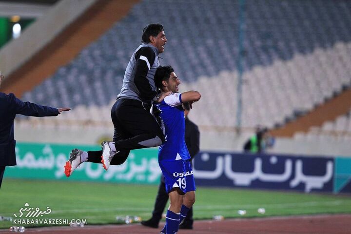 شادی گل رضا میرزایی؛ استقلال - گلگهر