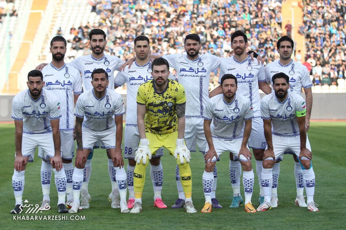 استقلال در دقیقه ۱۰۴ به کورس قهرمانی برگشت/ پیروزی سخت آبی ها در شب جنجالی آزادی