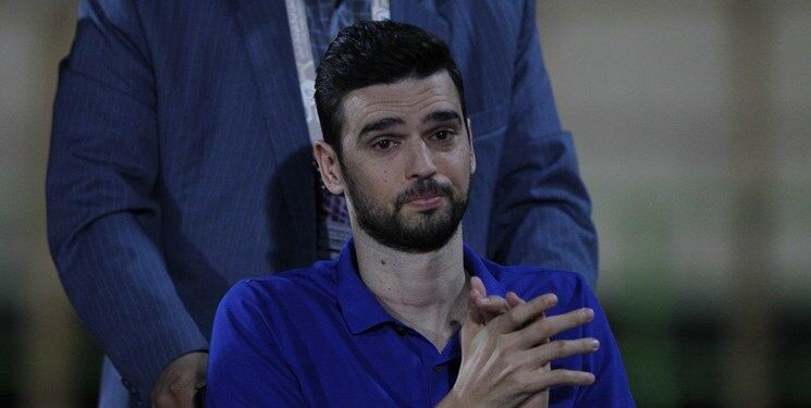 تاجرنیا خطاب به پادوانی: در جشن ۸۰ سالگی، میهمانت می کنیم تاجرنیا خطاب به پادوانی: در جشن ۸۰ سالگی، میهمانت می کنیم