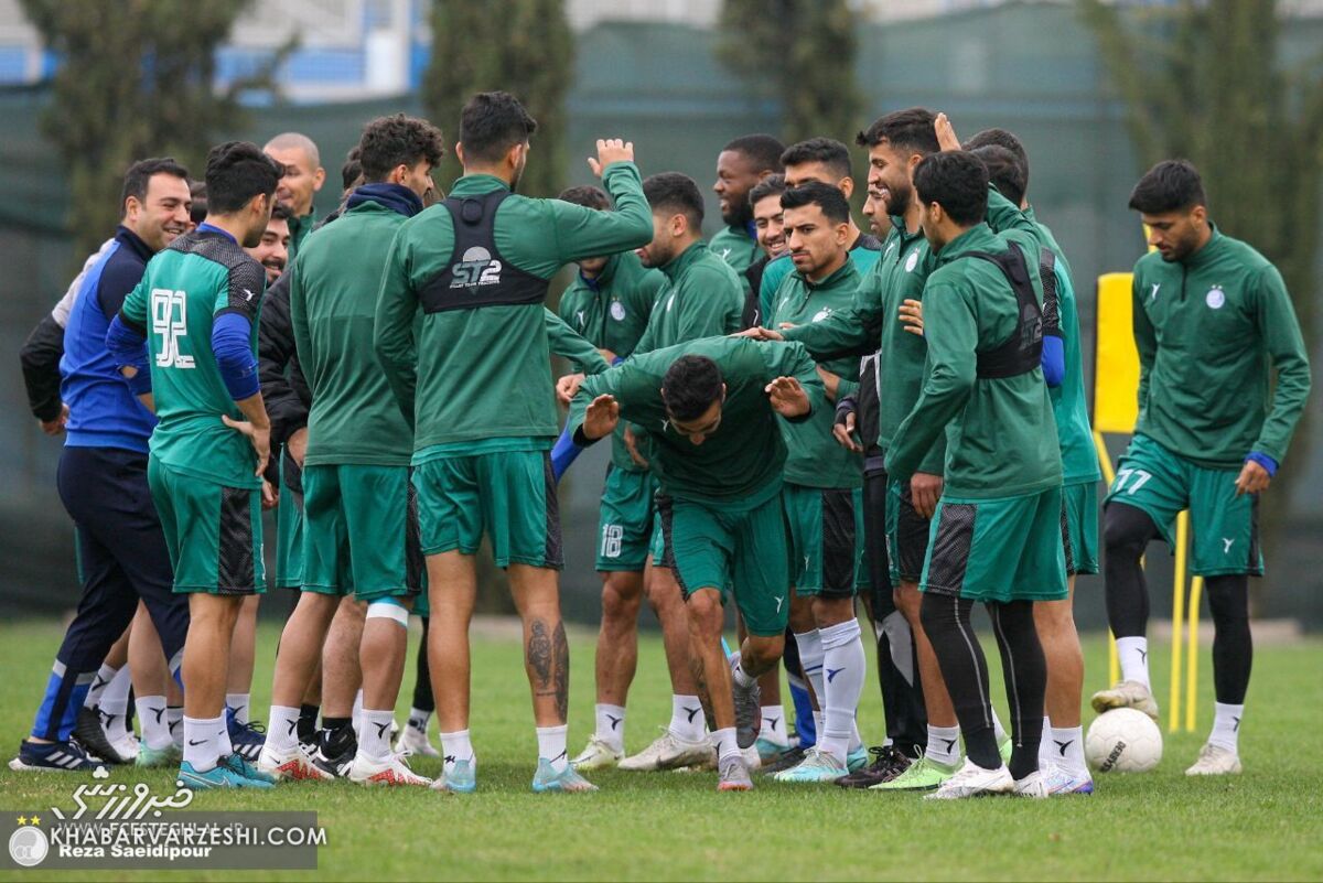 عکس| بازیکن استقلال در تمرین این تیم کتک خورد