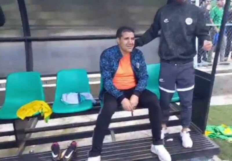 تصاویر| جهانبخش بیهوش شد/ امداد فوری پس از شوک ناگهانی قبل از سوت پایان