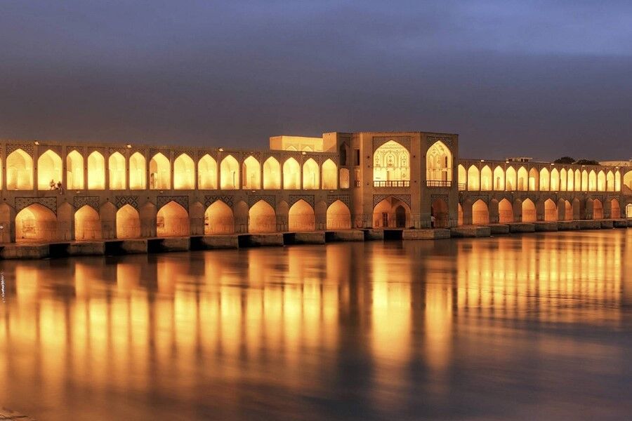 سفر به سی و سه پل و اجاره روزانه آپارتمان در اصفهان