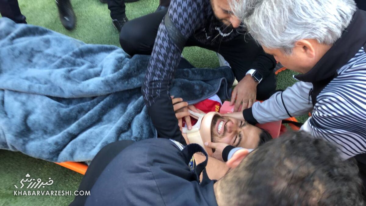 تصاویر | مصدومیت دلخراش ستاره پرسپولیس و کارت قرمز جنجالی/ بدشانسی عجیب سرخها در یک نیمه مقابل سپاهان