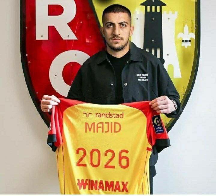 عکس| صداوسیما با فتوشاپ ستاره فوتبال ایران را منتقل کرد/ اتفاق عجیب در خصوص انتقال بزرگ