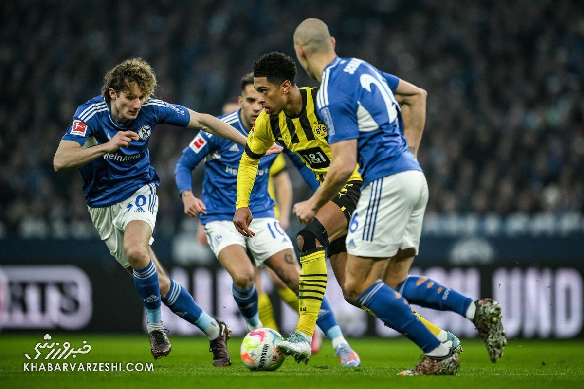 دربی جذاب برنده نداشت/ ۲ امتیاز با صدرنشین فاصله افتاد دربی جذاب برنده نداشت/ ۲ امتیاز با صدرنشین فاصله افتاد